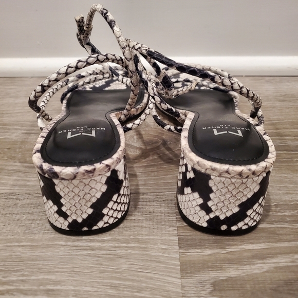 NEW Marc Fisher LTD Jared Sandal Snake Embossed Gray